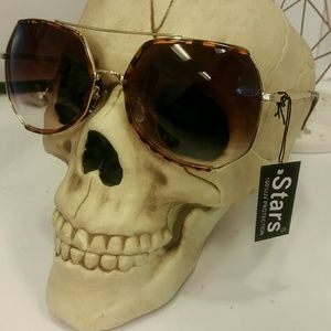 Oversized funky aviator sunglasses